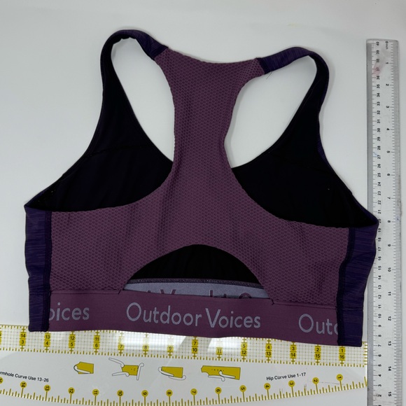Outdoor Voices sports bra - Picture 2 of 3